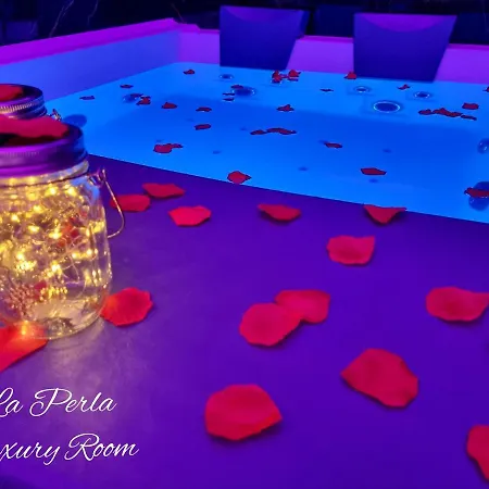 La Perla Luxury *