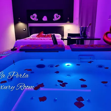 La Perla Luxury *